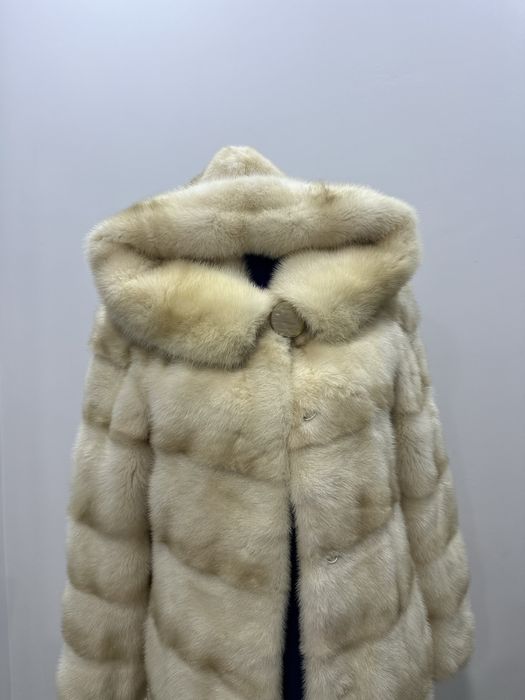 Молочная норковая шуба