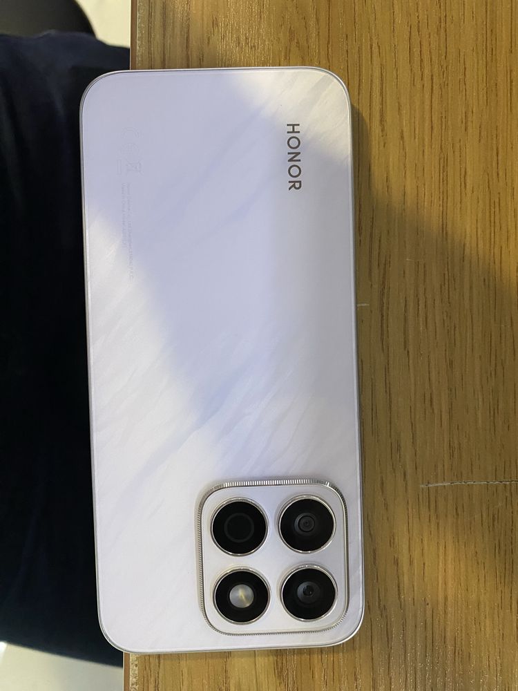 Срочна сотаман Honor x8c 8/256 ок ранги
