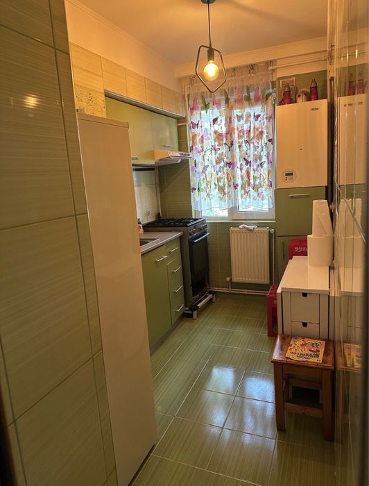 Inchiriez apartament Okazie!