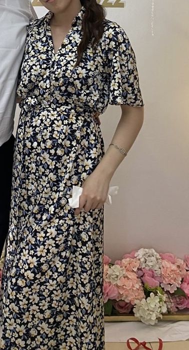 продажа платьев 5-10 тысяч в илеальном состоянии