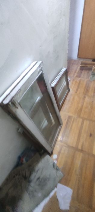 Отдам даром ковры 2-3,дорожки мелкие окна балки рейки