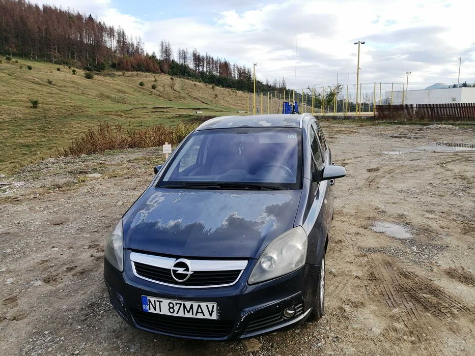 Vând Opel Zafira B 1.9 cdti 150 CP