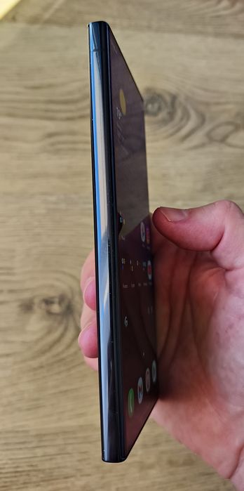 Samsung S23 Ultra / negru / 256GB / ca nou + huse