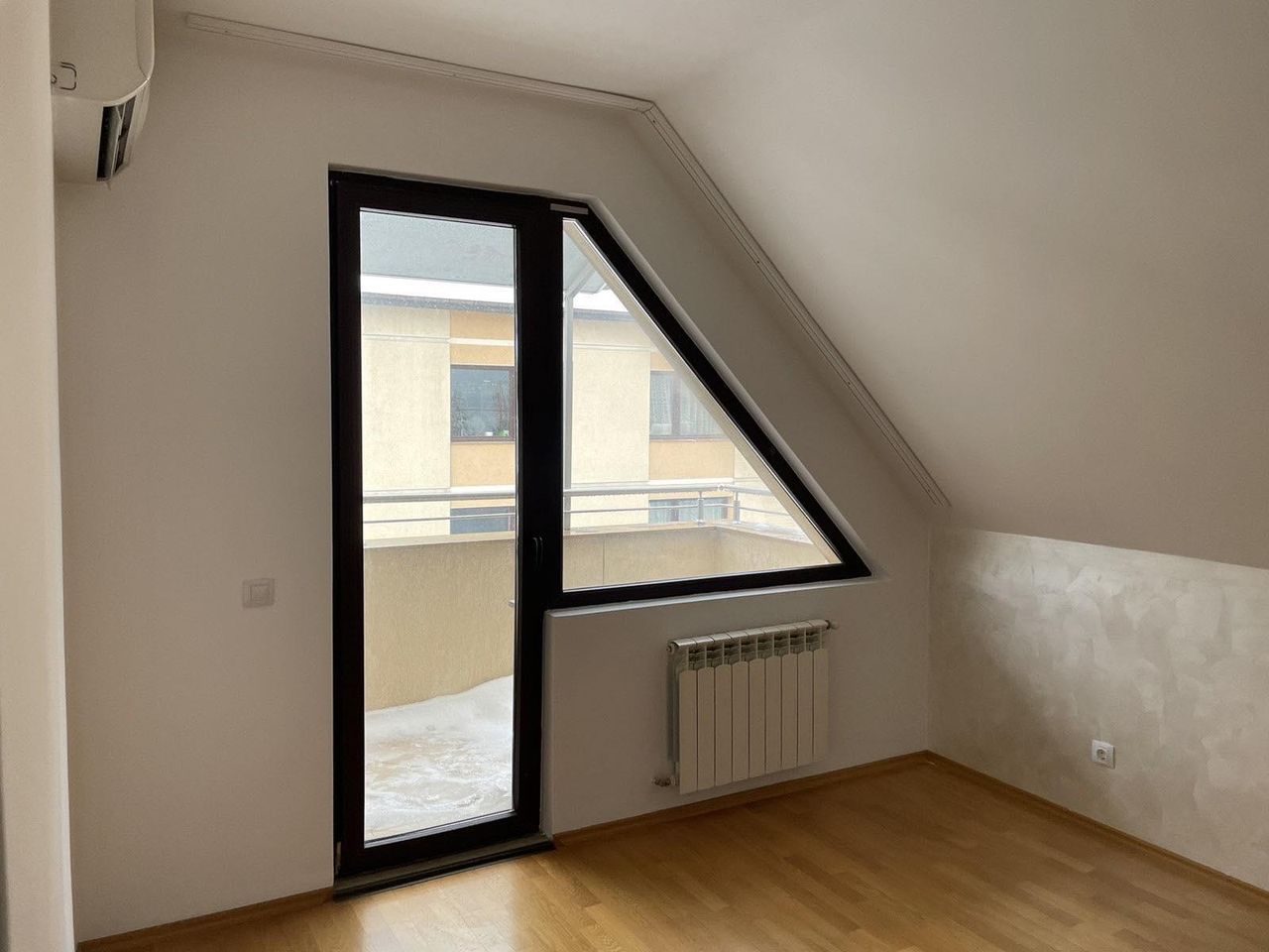 Дава се под наем Двустаен апартамент в София, Драгалевци - 60 кв.м за 450 € - Снимка #5