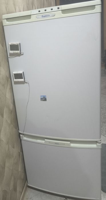 Холодильник высота 1, 5м