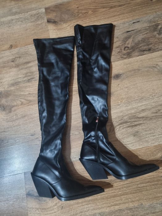 Страхотни ботуши Зара