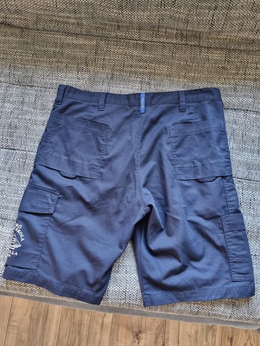 Pantaloni scurți de blugi / jeans subtiri L