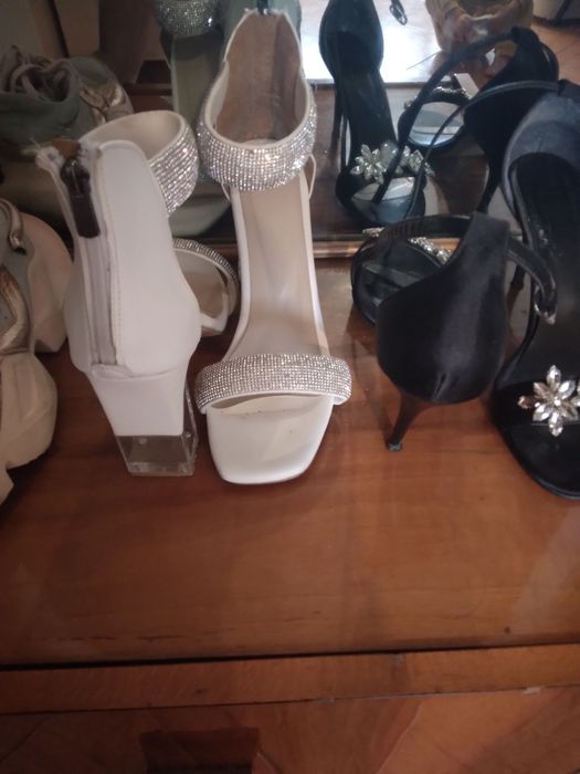 Cizme de iarna si tocuri