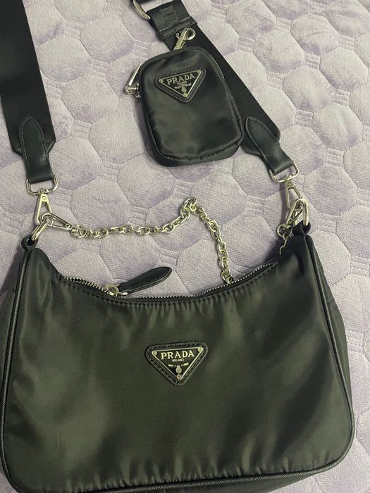 Geanta damă de la Prada