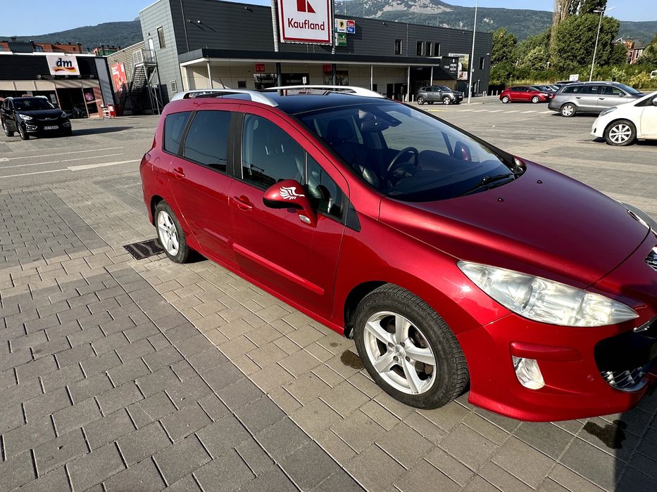 Peugeot 308 SW 2.0 HDI/Автоматик/Премиум оборудване/Отлично състояние