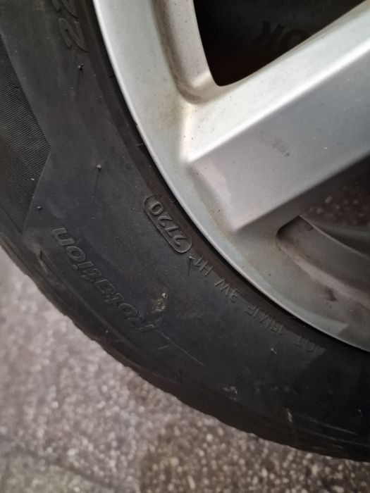 225 60 R17 Jante cu anvelope de iarna 5x114.3 Nissan Renault