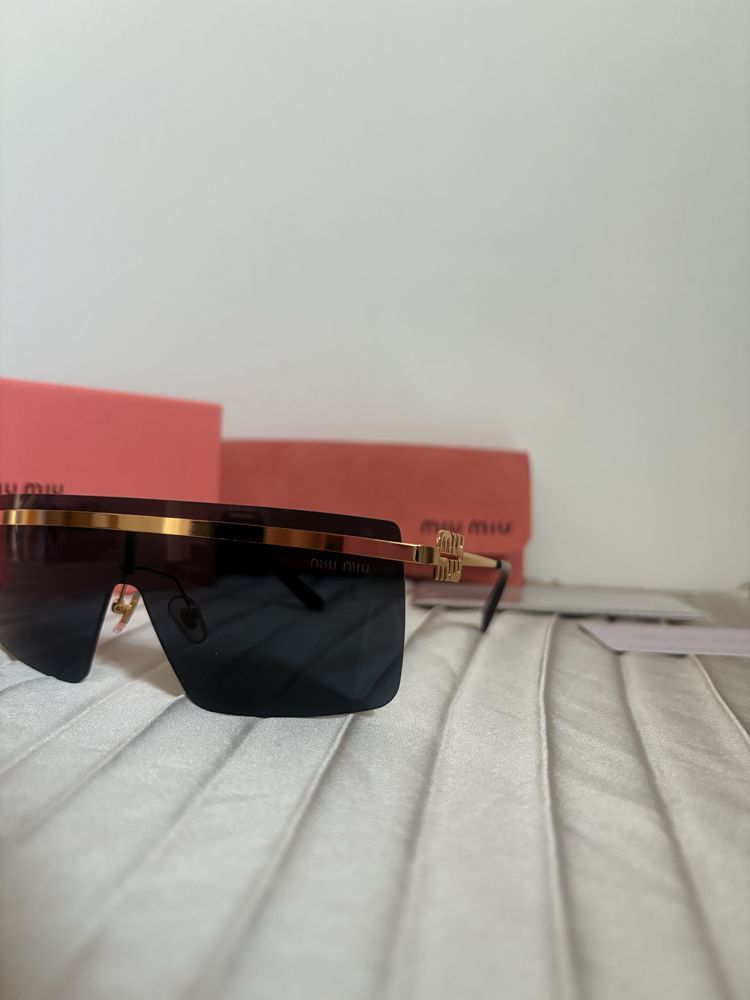 MIU MIU 2025 Edition