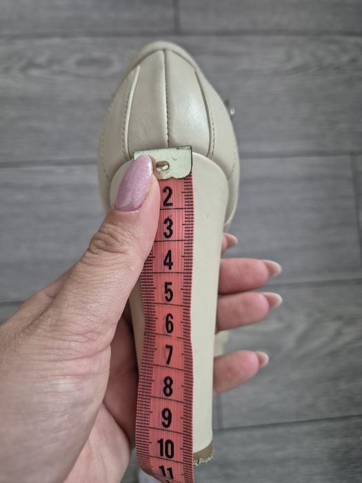 Sandale bej piele naturala