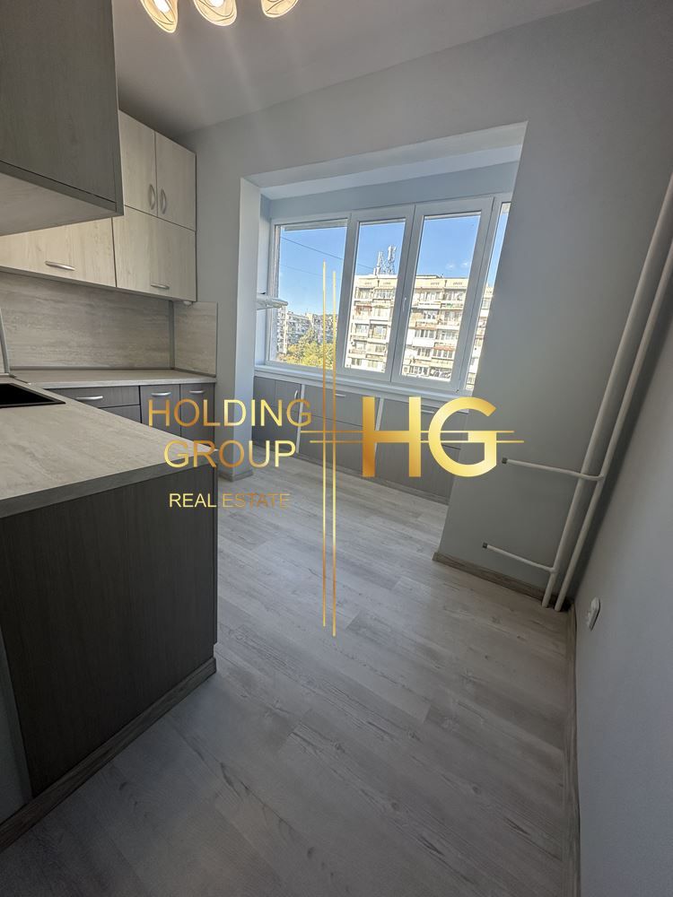 Продава се Тристаен апартамент в Варна, Младост 1 - 60 кв.м за 2209 €/кв.м - Снимка #9