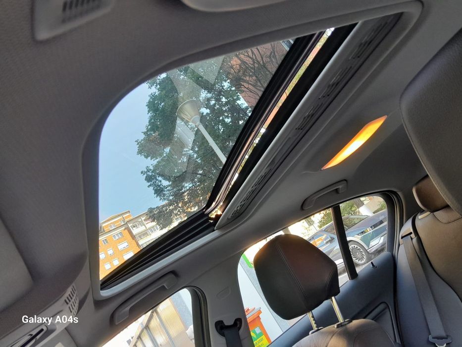 Vând bmw seria 1 116i F20 stare bună