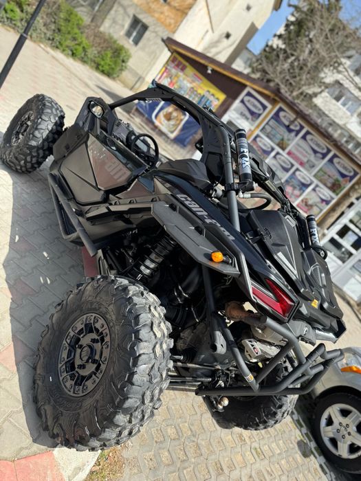 Can-Am Maverick X3 XRS Turbo RR
