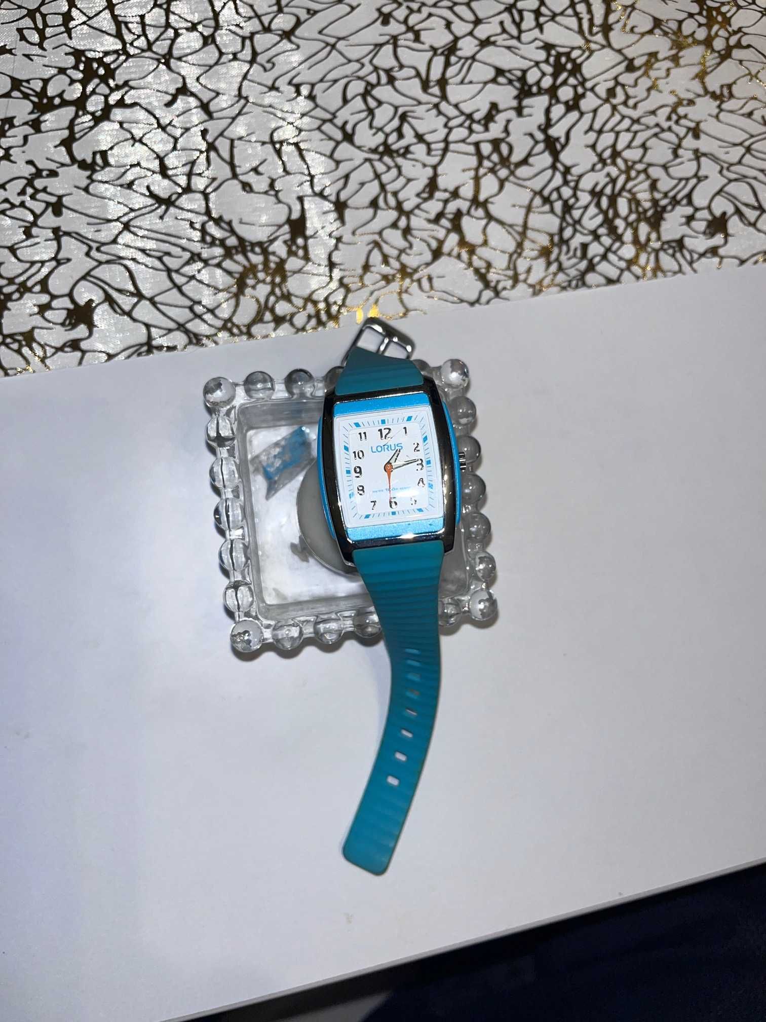 Дамски часовник Swatch Morellato.