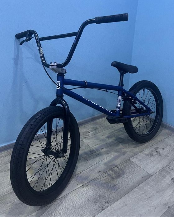 BMX KINK CURB 2023 - в идеальном состоянии