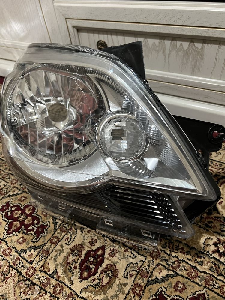 Cobalt Kobalt fara oldi o’ng (pasajir) tomoni