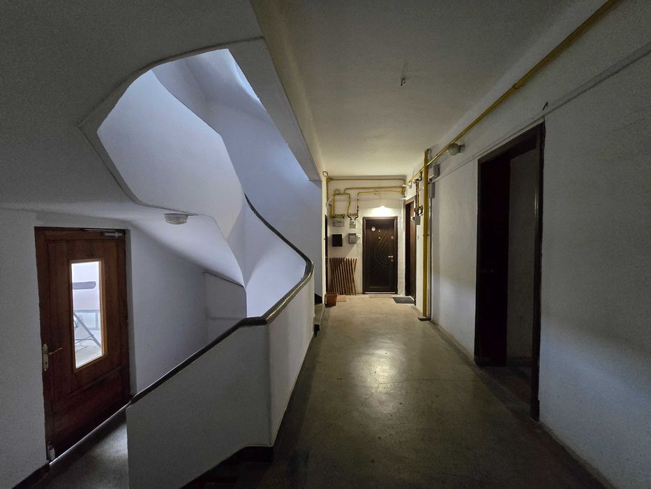 Apartament de doua camere Domenii, la origine garsoniera dubla