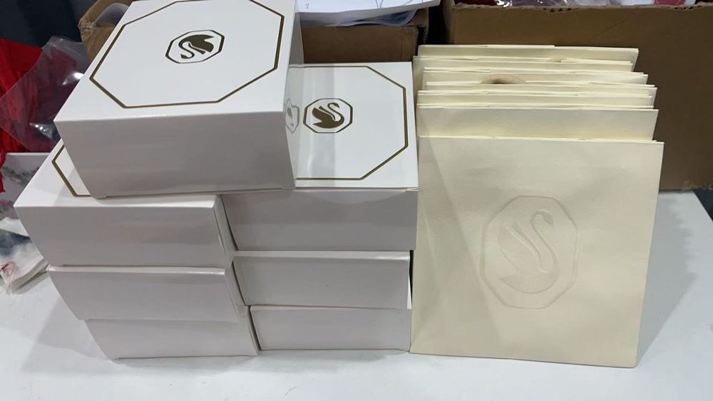 Swarowski angelic coliere , lot