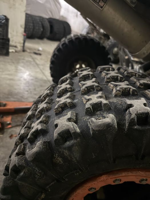 Maxxis razr 2 задни