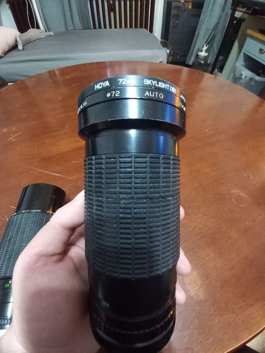 Sigma Zoom 75-250  mm si Hoya 72mm