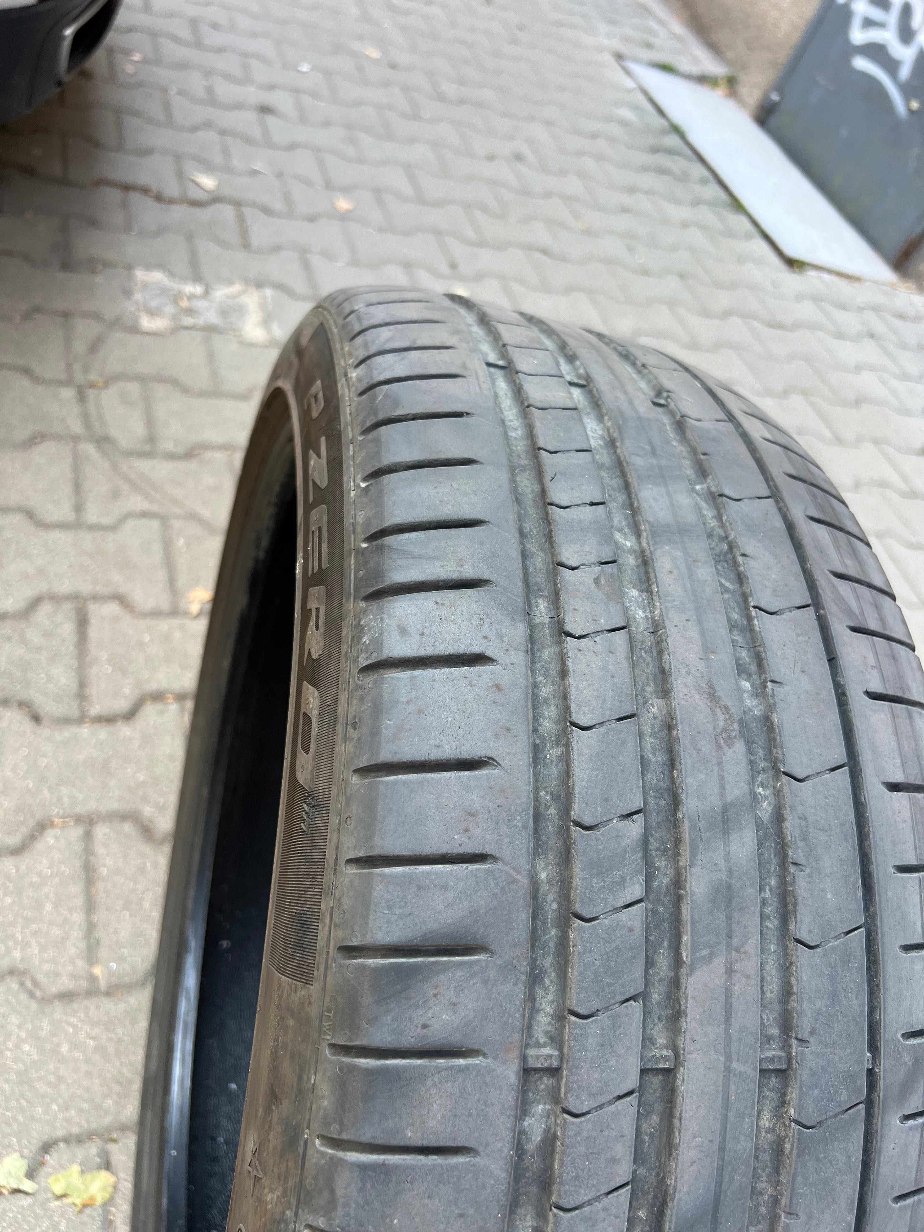 Лятна гума 245 40 20 Pirelli P-zero run flat с хомологация за Bmw