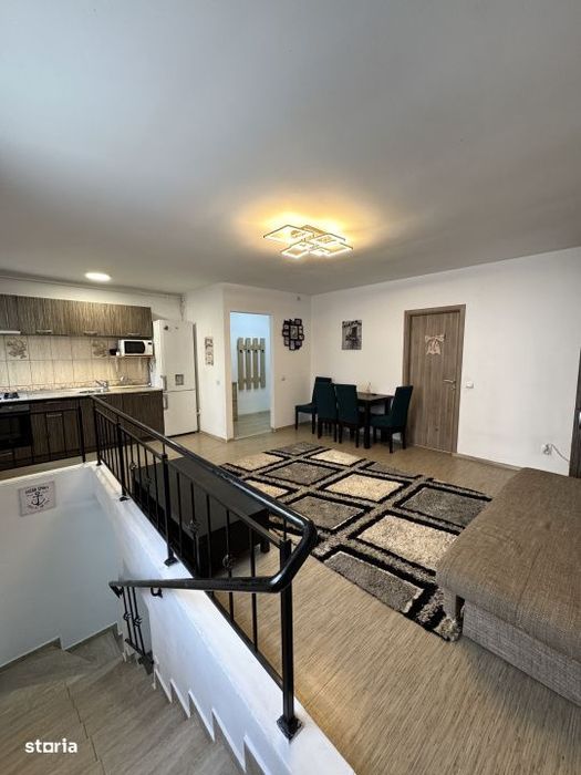 Apartament 3 camere tip duplex, Prelungirea Ghencea–Valea Larga, loc