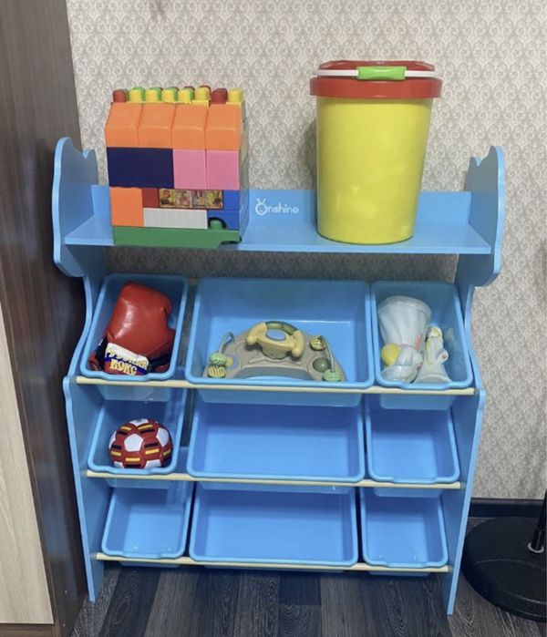 детский стеллаж для игрушек