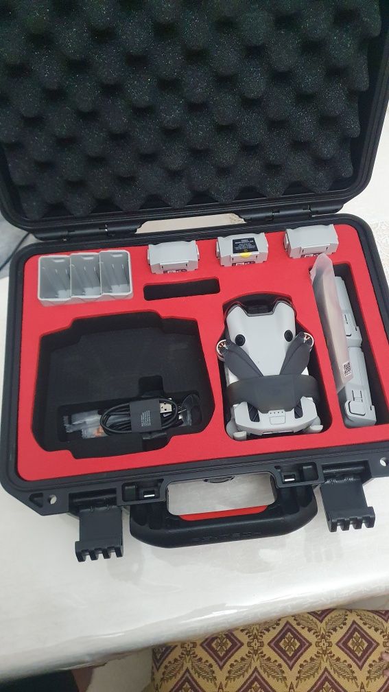 Dji mini 4 pro combo plus