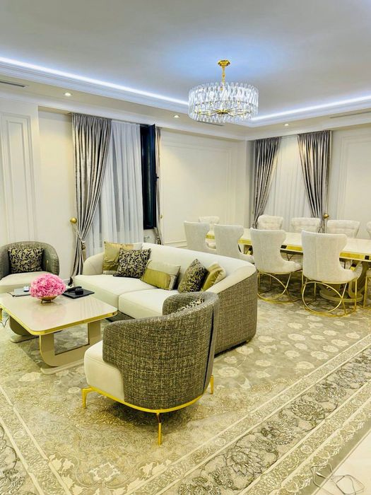 Продаётся квартира в ЖК City Life на Улице Бобура, Мукими, Пирамит