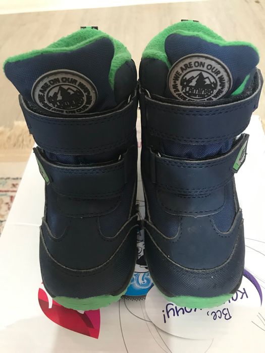 Продам зимнюю обувь