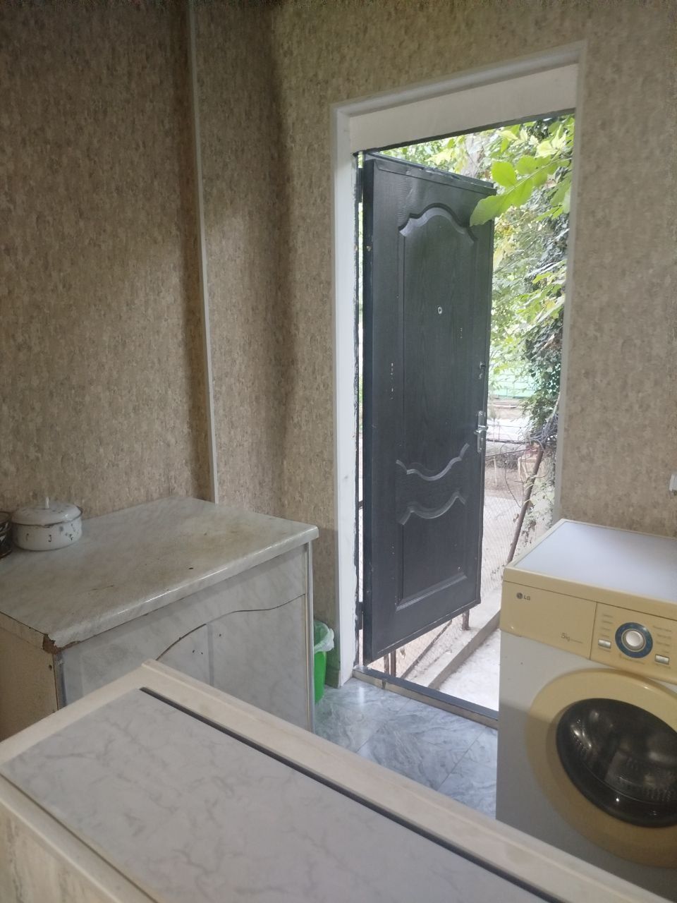 Kvartira arenda Chilonzor 16 Metro oylaga BOLLAGA