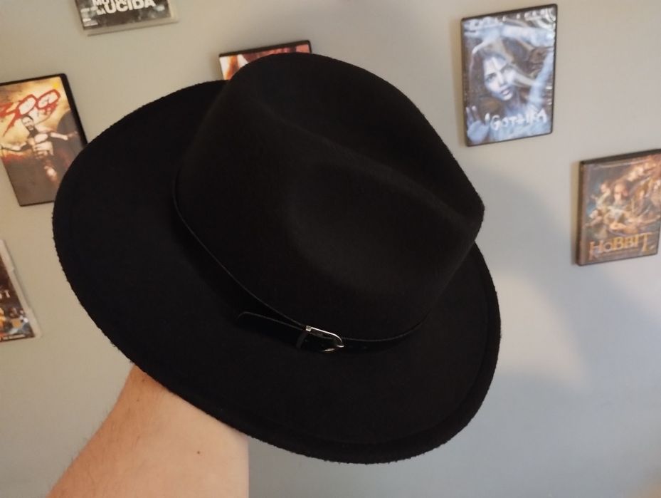Palarie fedora neagra (noua)