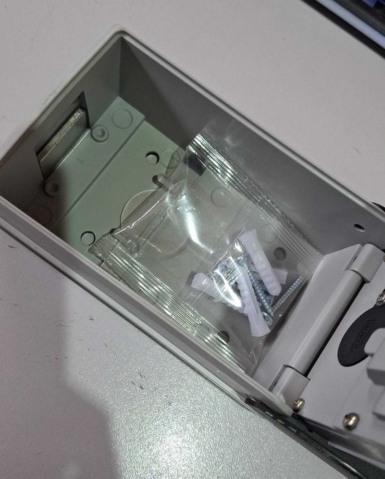 Cutie chei cu cifru ENONEO, montaj perete, negru si gri