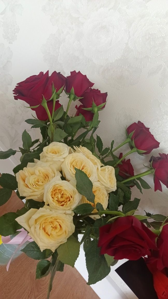 Продам букет цветов