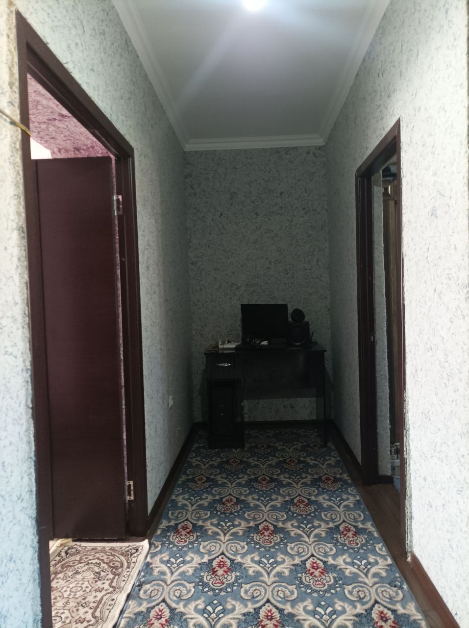 3 xonali uyni 2 ta xonasi ijaraga beriladi