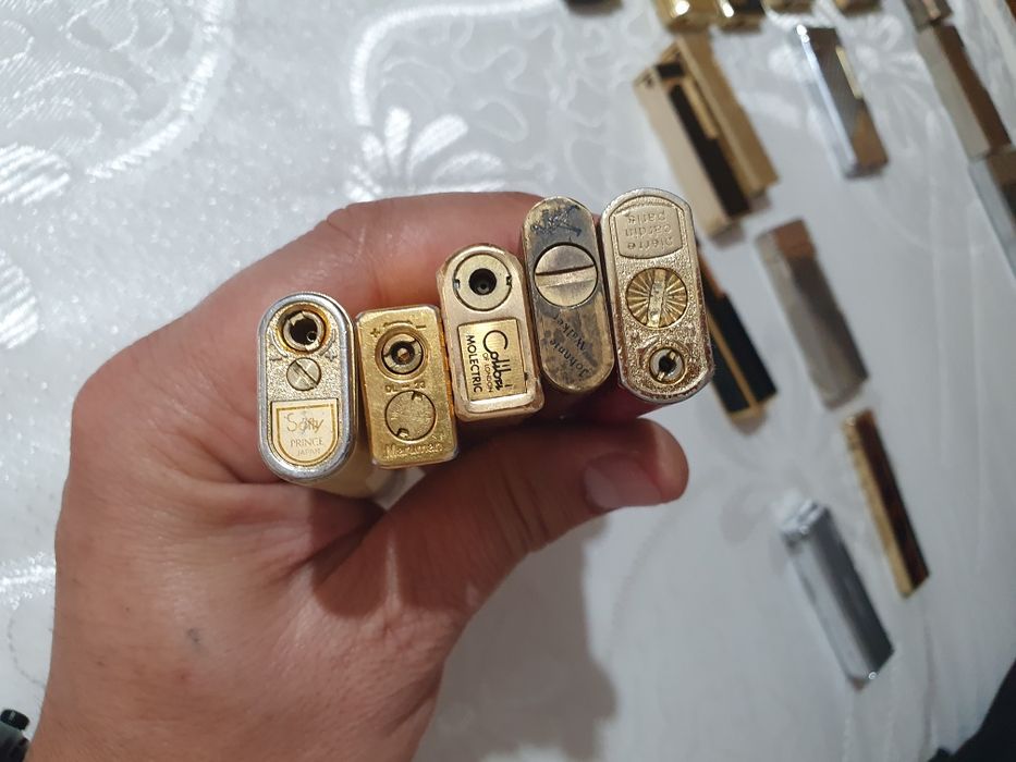 Brichete vechi pe gaz