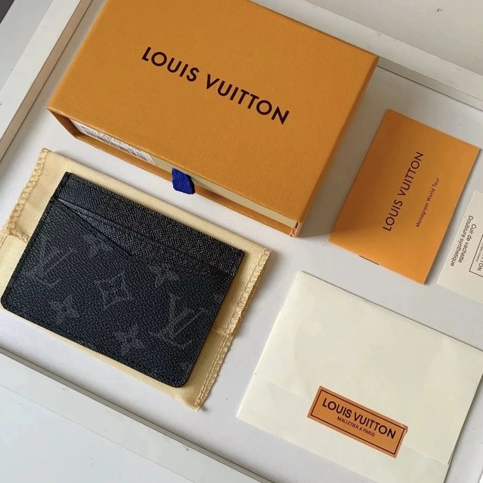 Louis vuitton cartholder