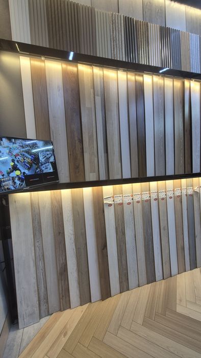 Ламинат плинтуса в широким ассортименте