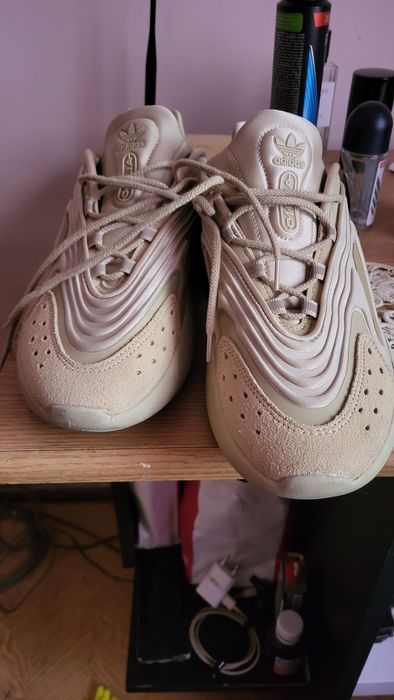 Adidas ozelia nr 42