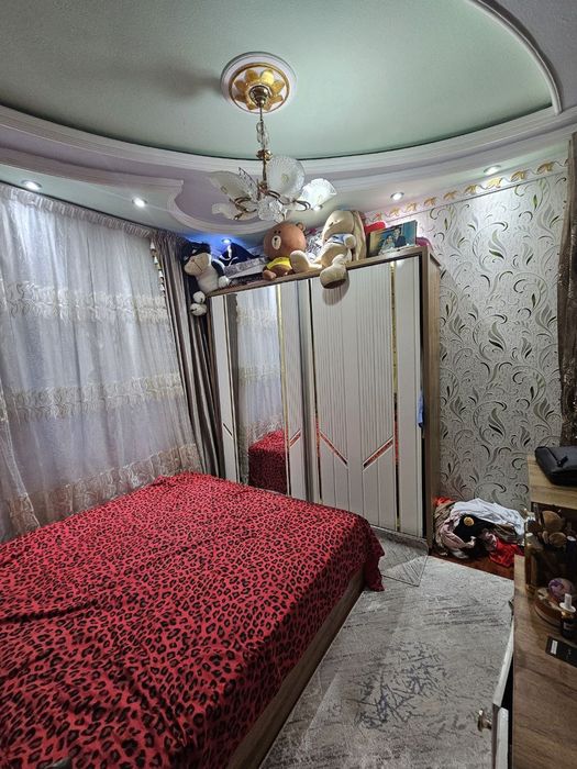 Хонадон сотилади!! Сергели 6, 5 хонали, 1- кават, 9- каватлик дом