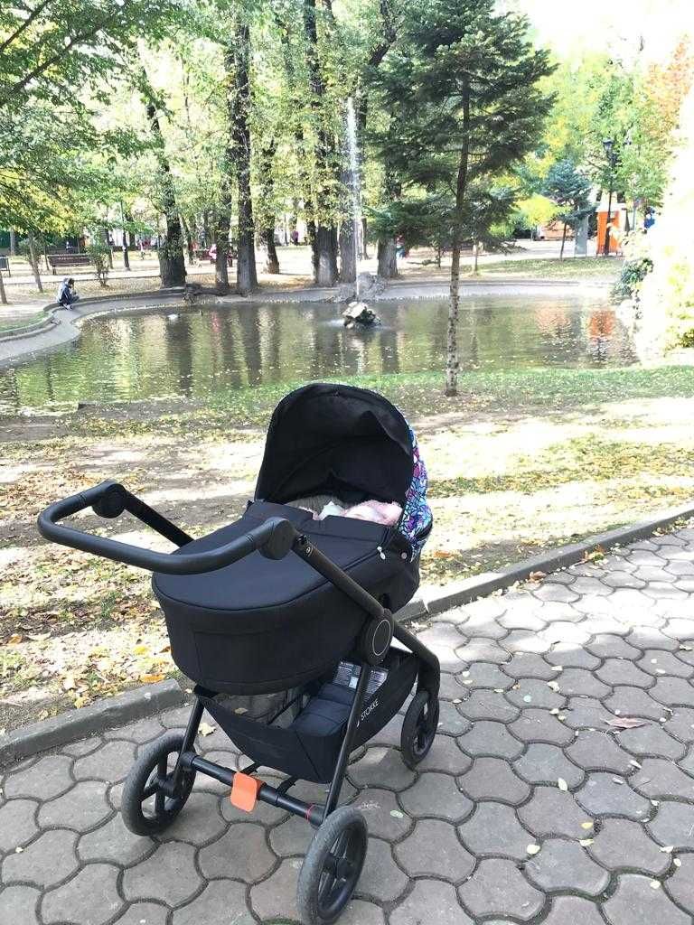 Carucior Stokke Beat Jayson Atienza - editie limitata