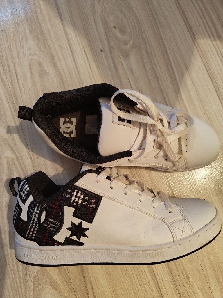 DC SHOES 40.5 размер