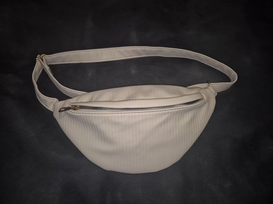 Borseta piele ecologica