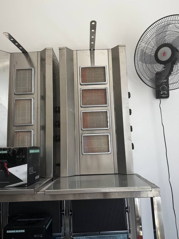 Lavash aparat doner aparat fast food uskunasi