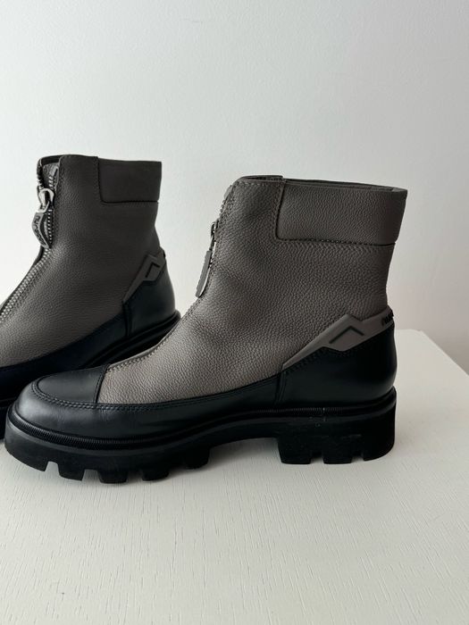 Уникални КОЖАНИ обувки с цип