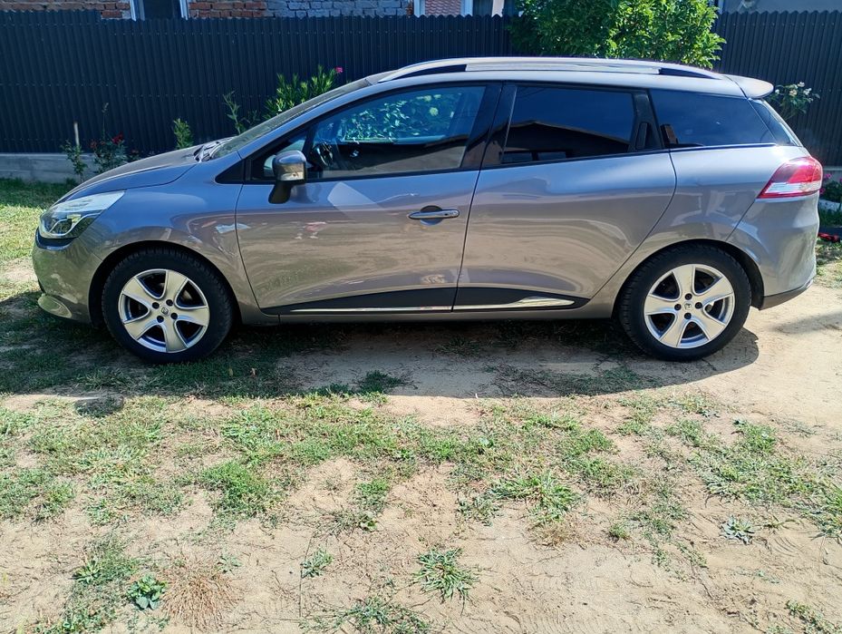 Vând  Renault Clio 2013