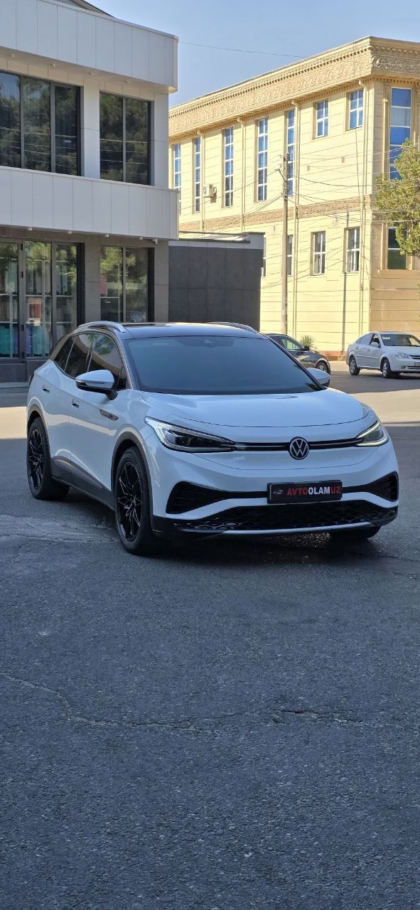 Электромобиль VW ID4 2021